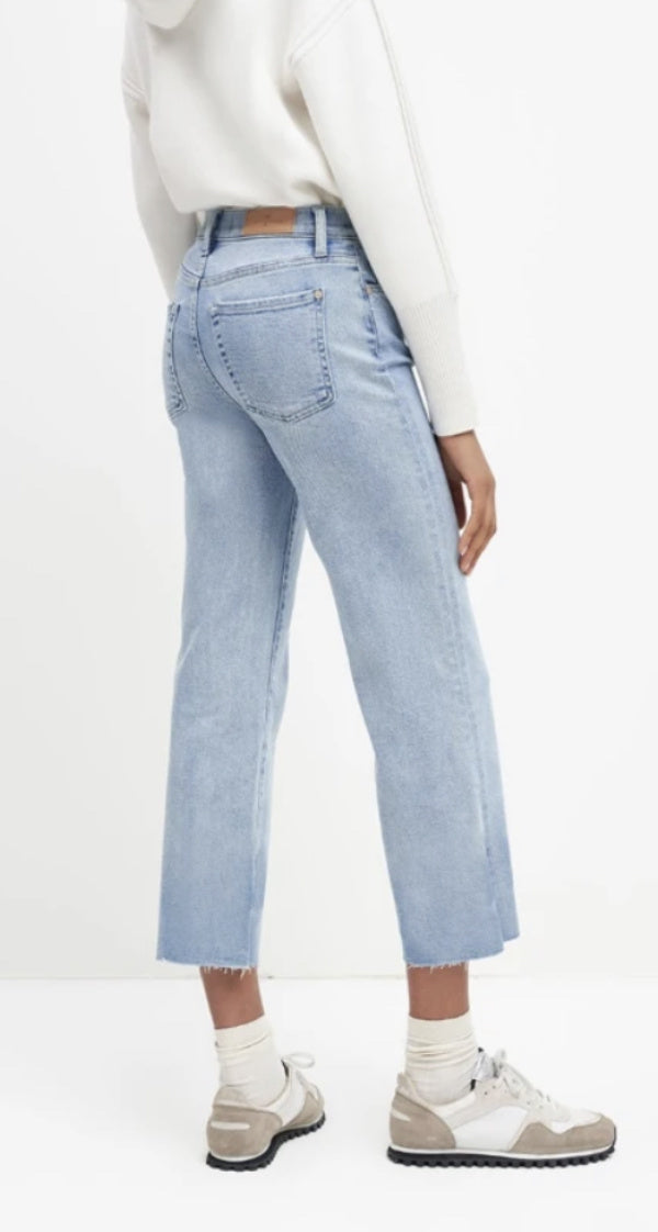 7FAMK Cropped Alexa w/ Dipped Hem