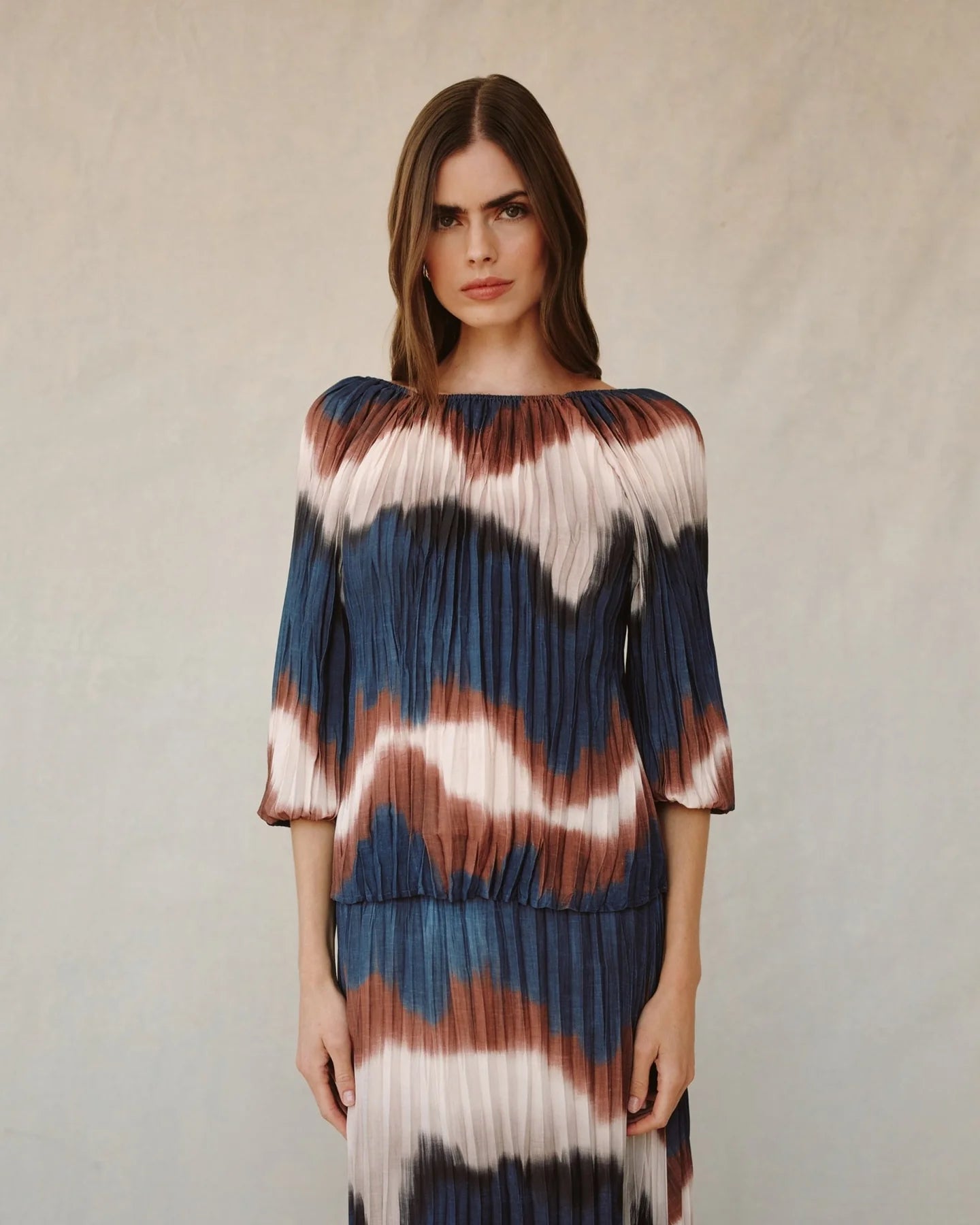 Bella Dahl Pleated 3/4 Bubble Sleeve Blouse