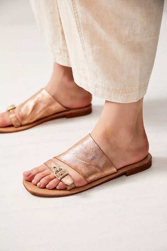 FP Mila Minimal Flat Sandal